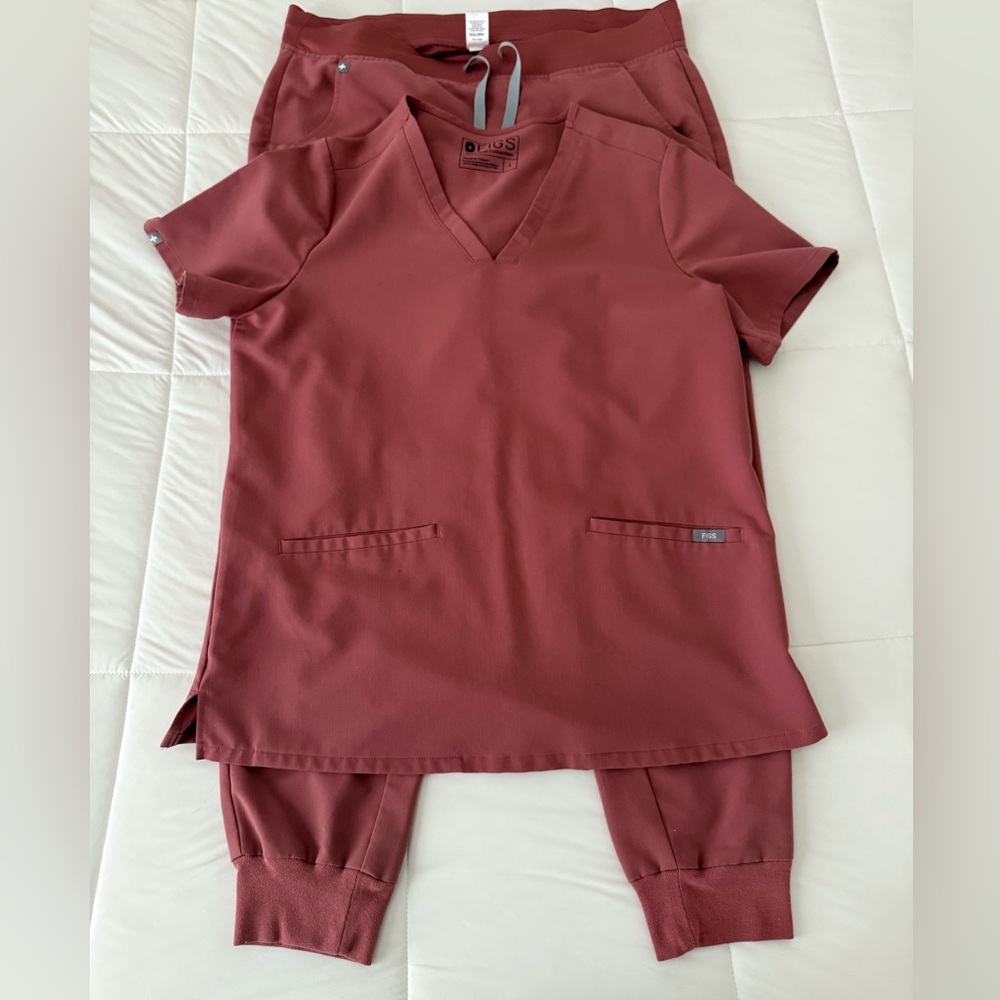Figs Mauve Scrub Set
